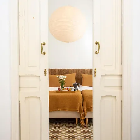 Singularstays Ms Rogers Valensiya