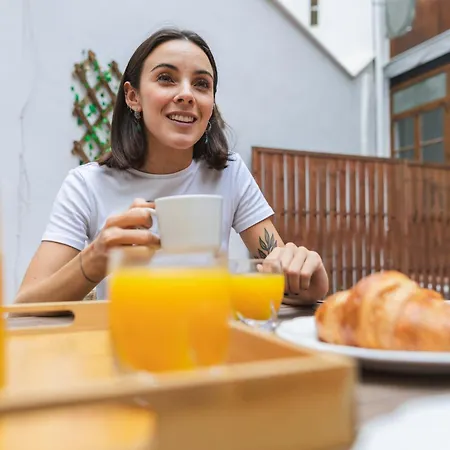 Daire Singularstays Ms Rogers