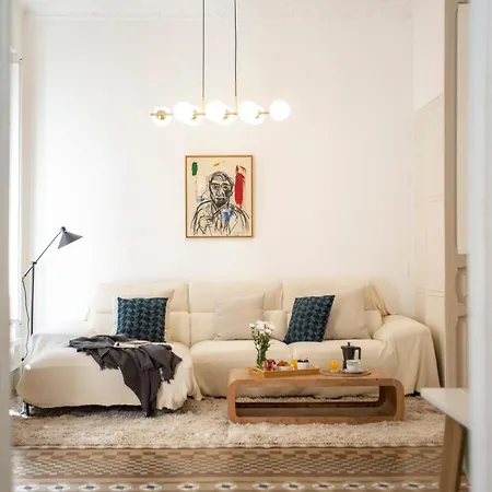 Singularstays Ms Rogers